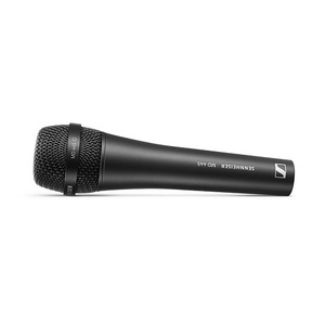 Sennheiser MD445 Supercardioid Dynamic Handheld Microphone