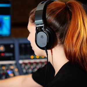 Austrian Audio HiX55 Professional Over-Ear Headphones