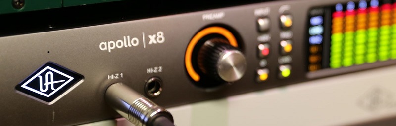 Instrument plugged into Apollo x8 Rackmount interface