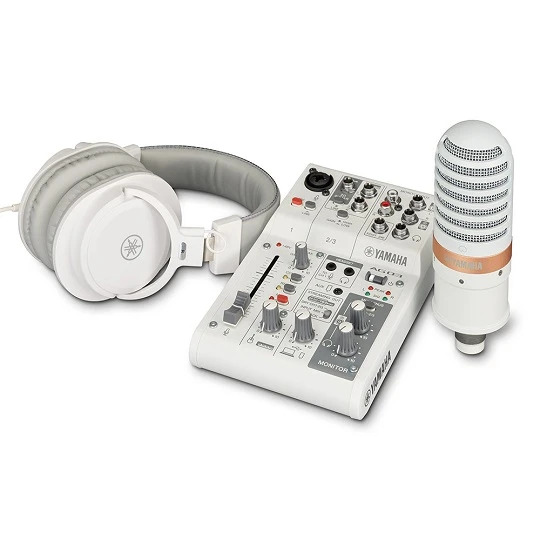 Yamaha AG03MK2 LSPK Live Streaming Package (White)