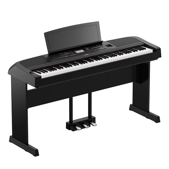 Yamaha DGX-670 Portable Grand Set (Black)