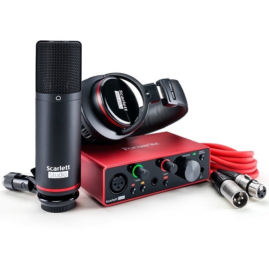 Focusrite Scarlett SOLO Studio (GEN 3) Recording Bundle