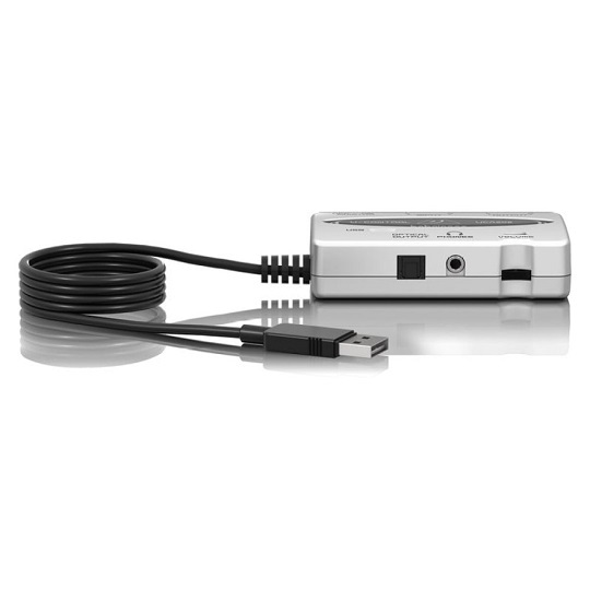 Behringer U-Control UCA202 USB Audio Interface